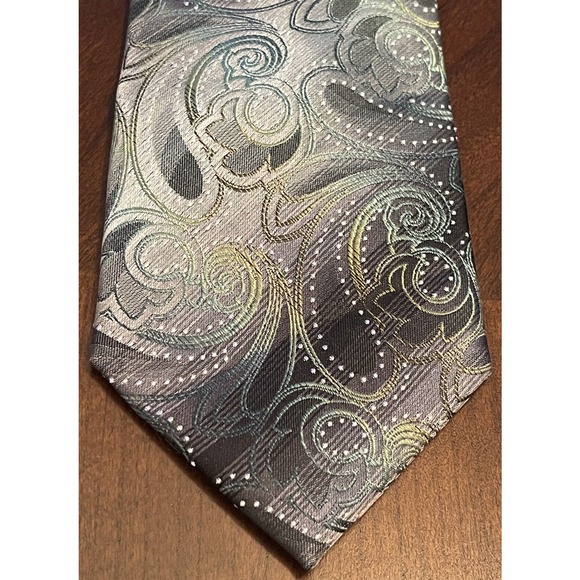 Van Heusen Green Black 71% Silk 29% Polyester Men’s Neck Tie Made In China - Picture 1 of 9